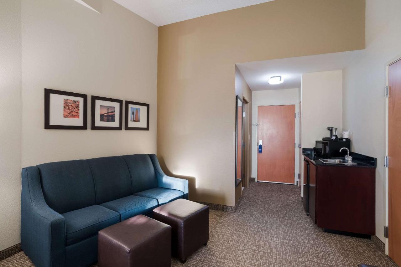 Comfort Suites Suffolk - Chesapeake Luaran gambar