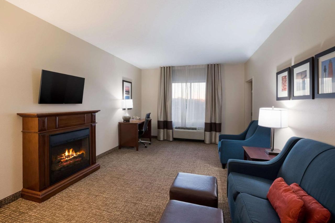 Comfort Suites Suffolk - Chesapeake Luaran gambar