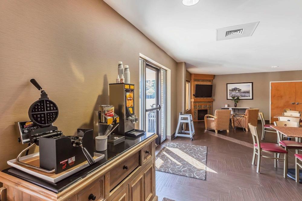 Comfort Suites Suffolk - Chesapeake Luaran gambar