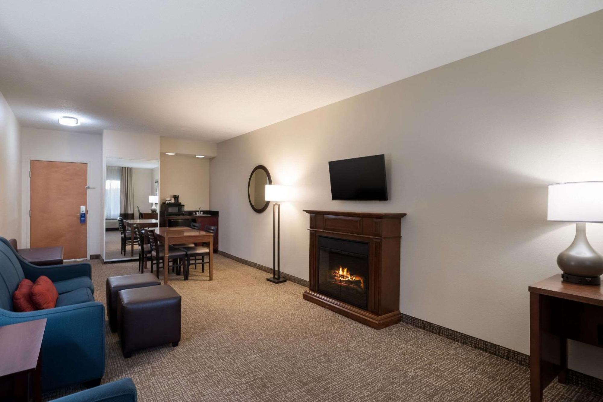 Comfort Suites Suffolk - Chesapeake Luaran gambar