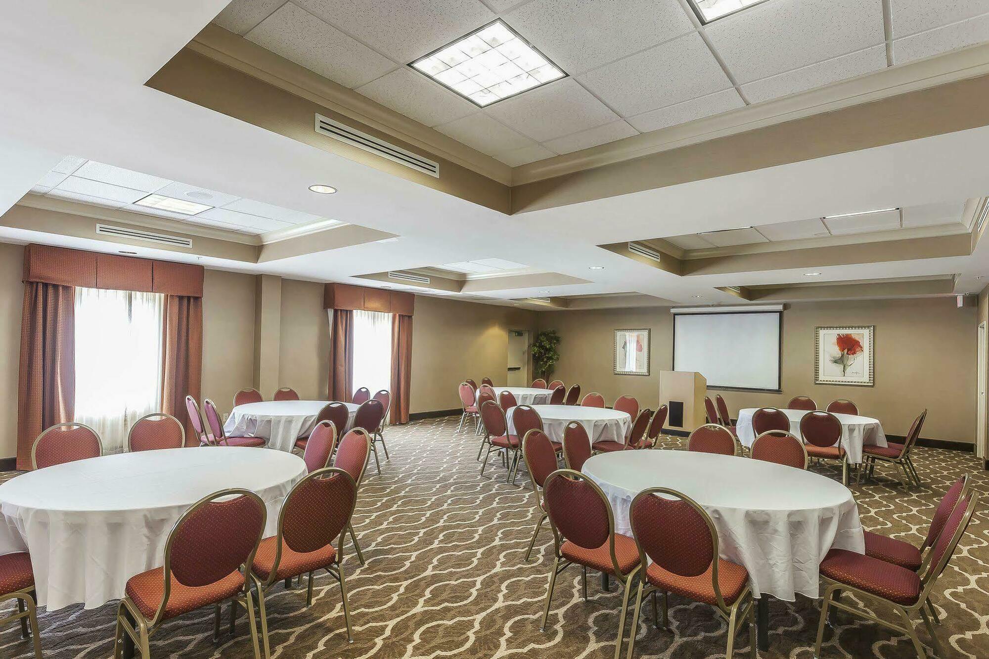 Comfort Suites Suffolk - Chesapeake Luaran gambar
